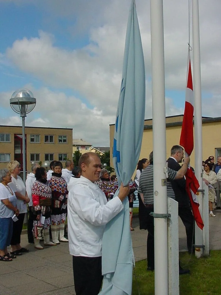 Nationaldag 2003 Flag (2).jpg