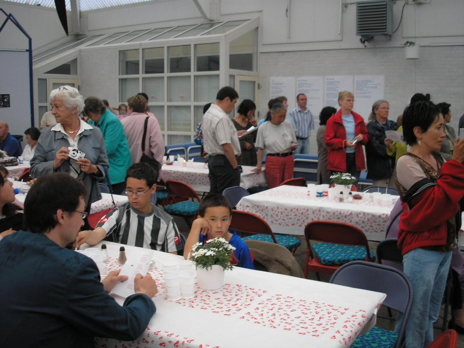 Nationaldag 2005 Gæster (5).JPG