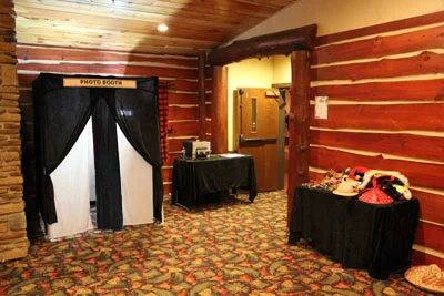original-booth-1-black-1.jpg