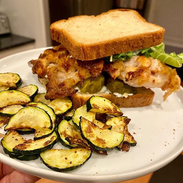 Pickle chicken. R u Scared? Stay I PROMISE it&rsquo;s worth it! 
The reason some of the big fast food companies use pickle juice to brine their chicken is because the sodium and acid tenderize the meat. What are you gonna do with all that leftover pi
