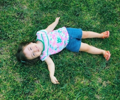 This girl is bursting good vibes. 
