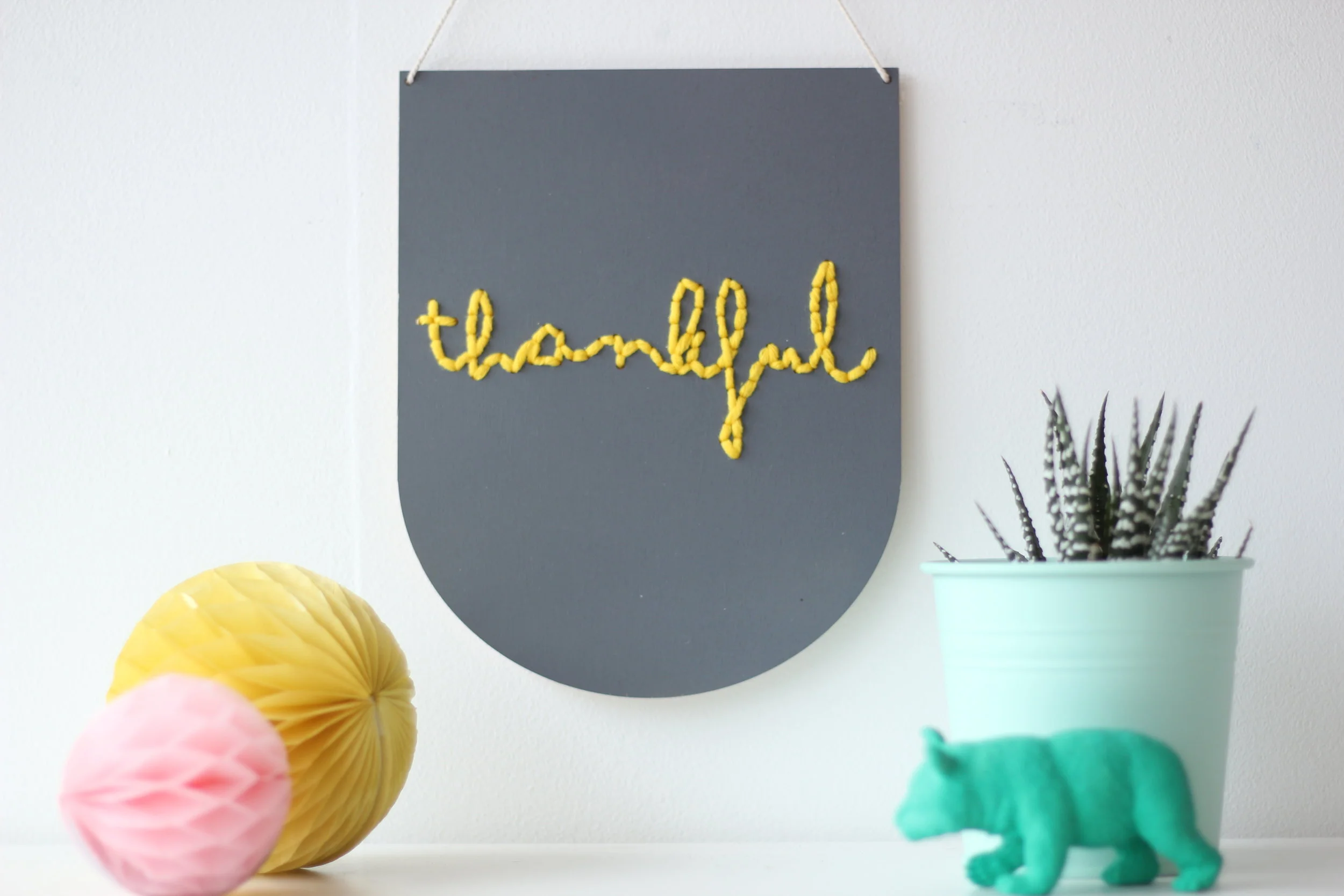 Thankful Banner Grey.jpg