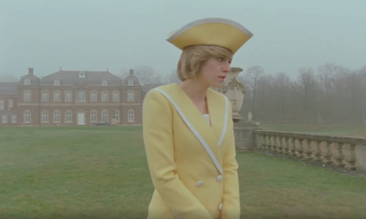 Kristen Stewart Shines In Stressful 'Spencer'