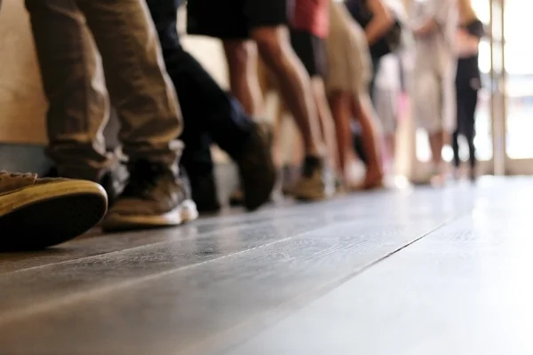 Waiting-in-line.jpg