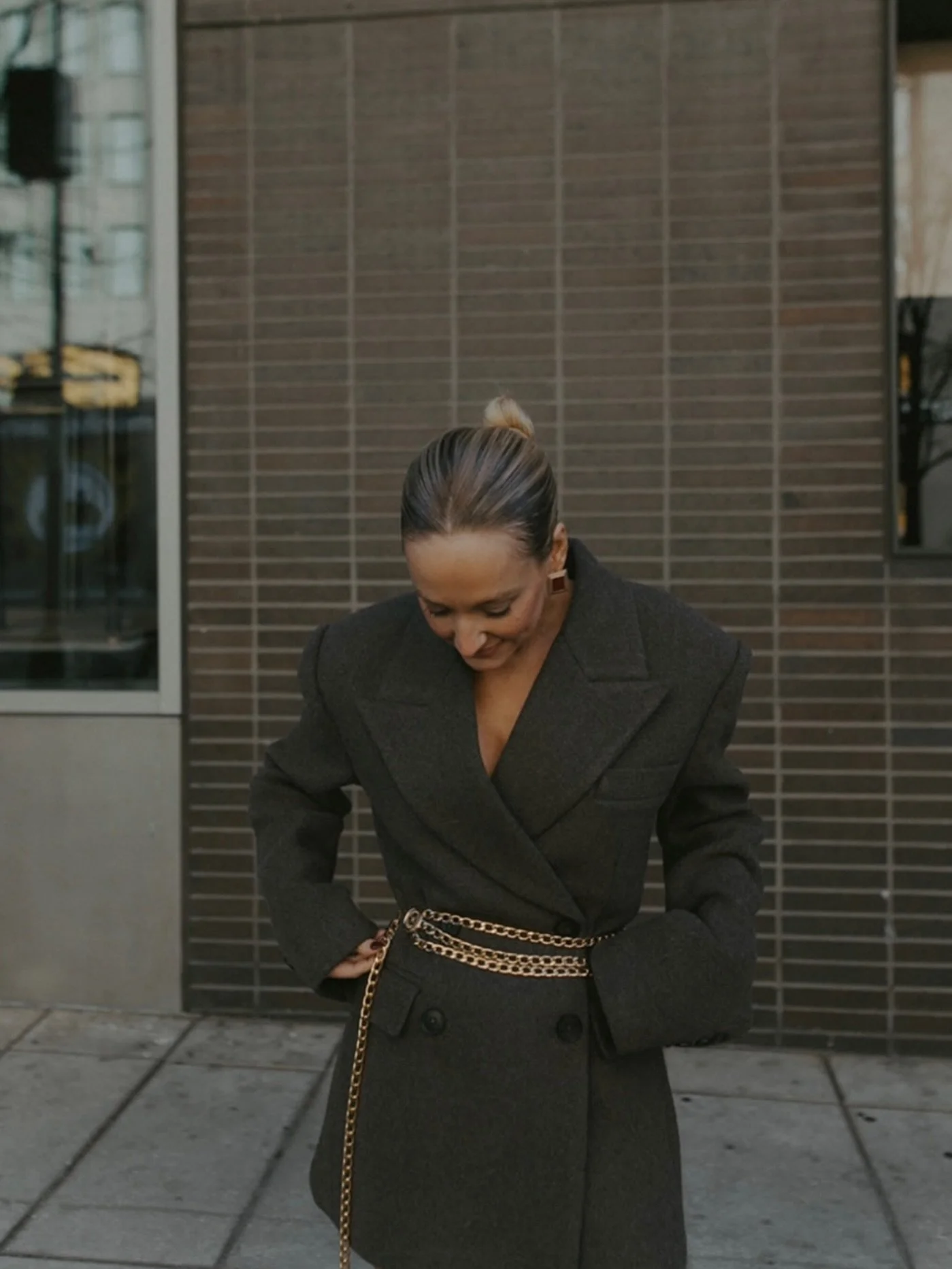 New Year&rsquo;s resolution: never be pale 🤎

On Tuesdays, all tans are $35 (no matter what tan you get)! And, it&rsquo;s never a bad idea to sign up for our membership ($125/month, 4 tans/month, 10% discount on ALL products, and a goodie bag when y