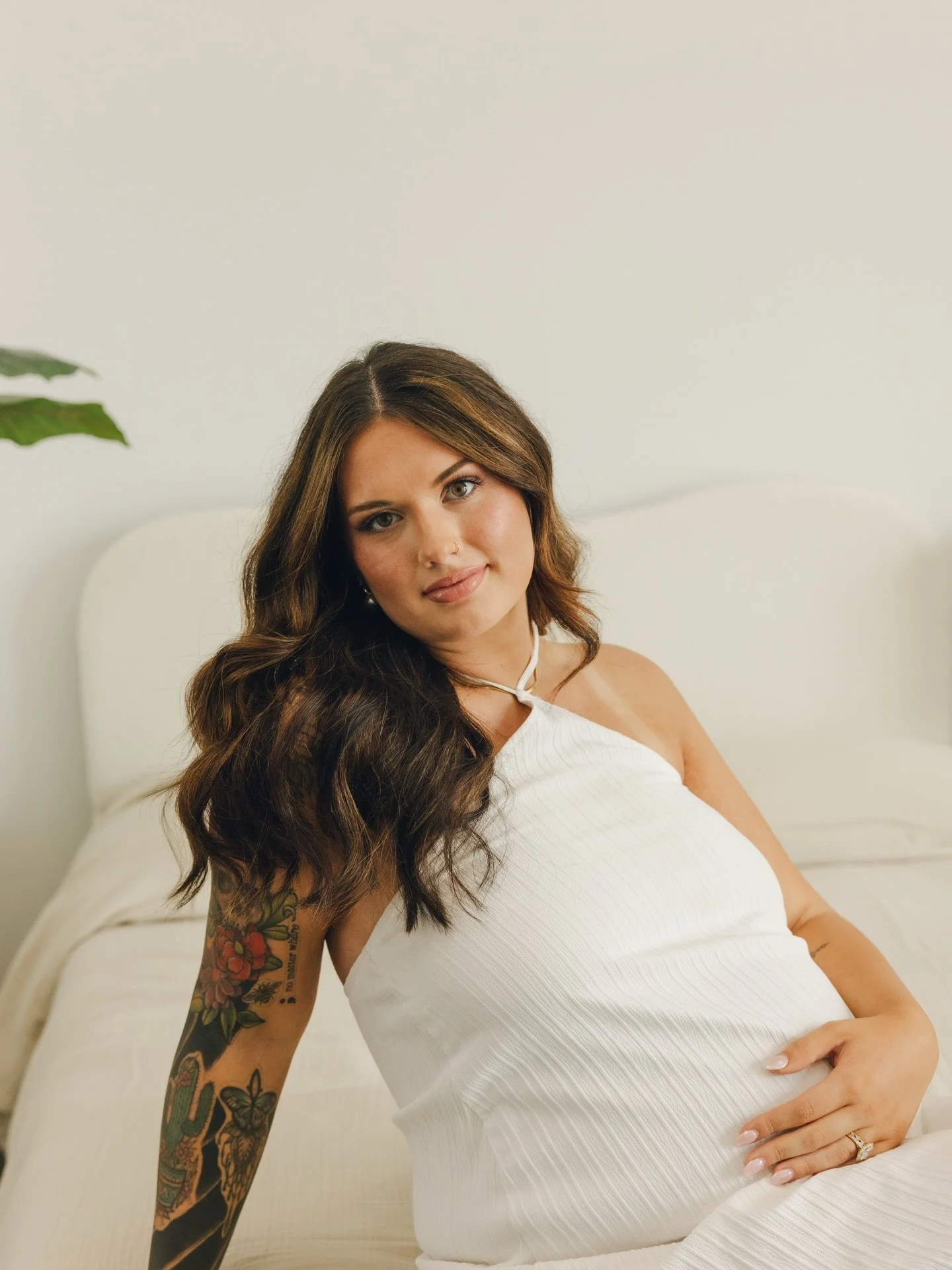 Calling all MOMS 📢 !!

Mother&rsquo;s Day is this Sunday- come by blush and glow so you can look good and feel good for a day all about celebrating you! 

Today is tan Tuesday, and we still have a few spots open this evening for last minute booking!