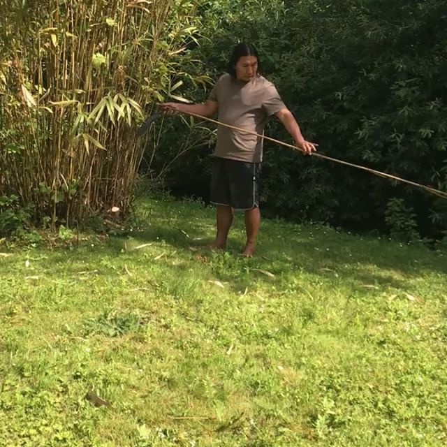 Amazon style fishing in the Avon! @manariushigua and Stewart the Water keeper swapping skills. Thank you Manari for fishing for Artemis. #fishing #trout #naturelovers #earthskills #love