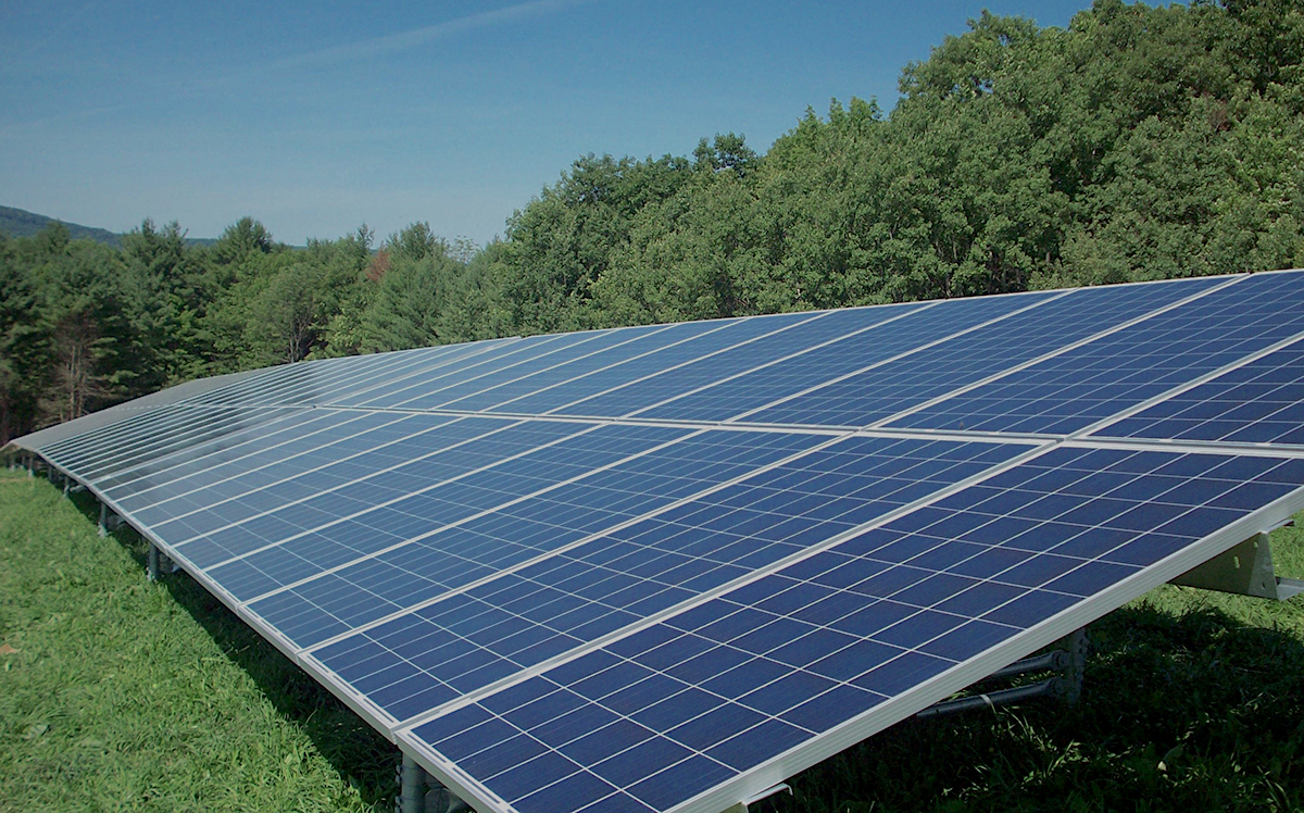 HarfordSolarFarm460.jpg