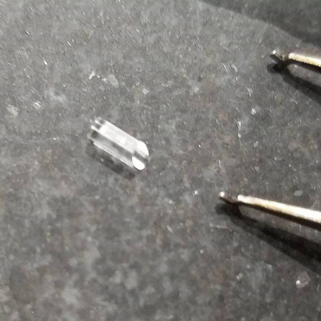 Tiny light pipes with a thirty degree top face made from acrylic. First time I've ever had to use tweezers on the lathe. Not quite @dannyrudolph territory but a challenge nonetheless. Now to figure out how to flame polish without destroying.

#lightp