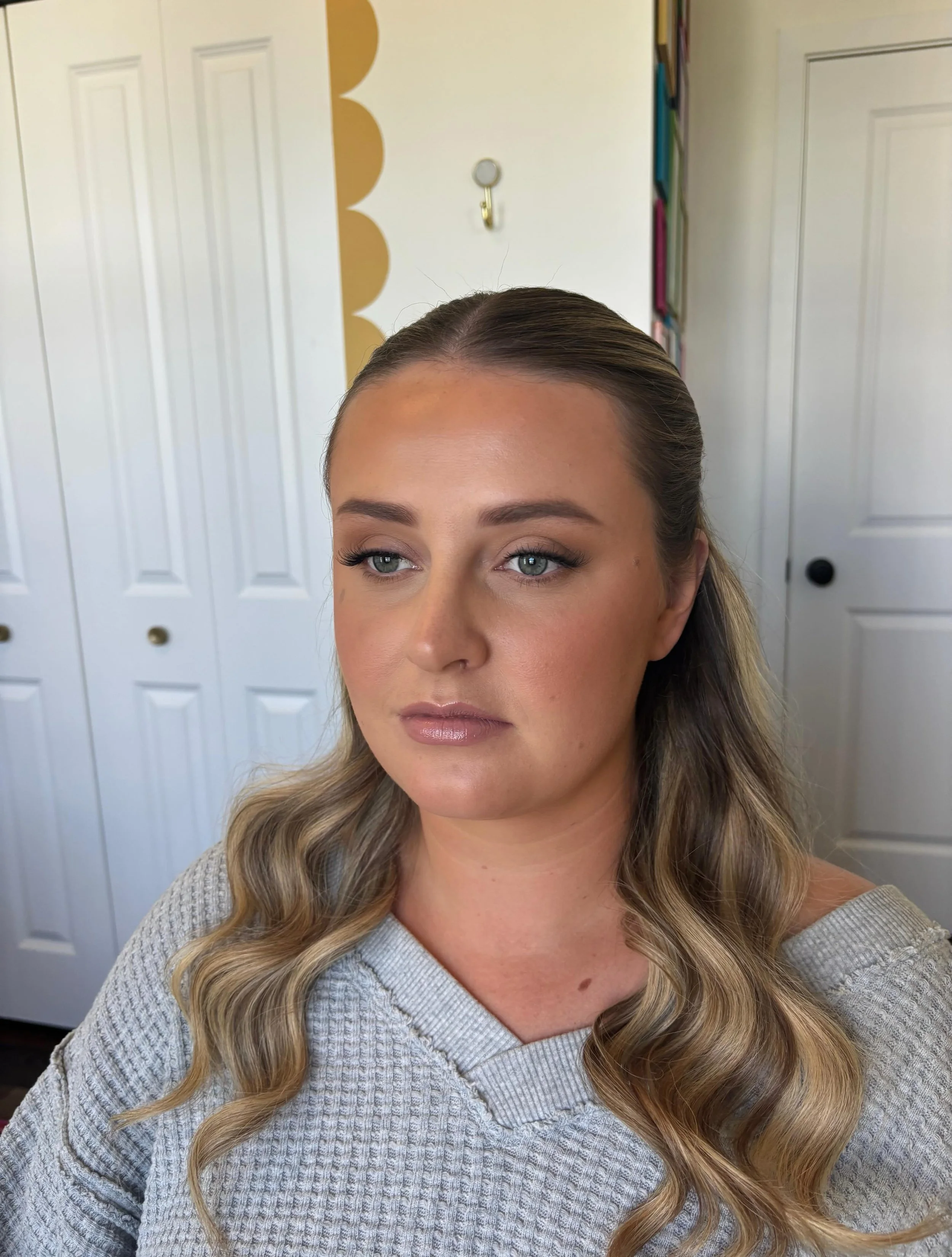 Classic bridal glam 🤍 loving the soft neutral tones on this beauty

#MNbride #MNHMU #Minnesotawedding #MNglam #Bridalmakeup