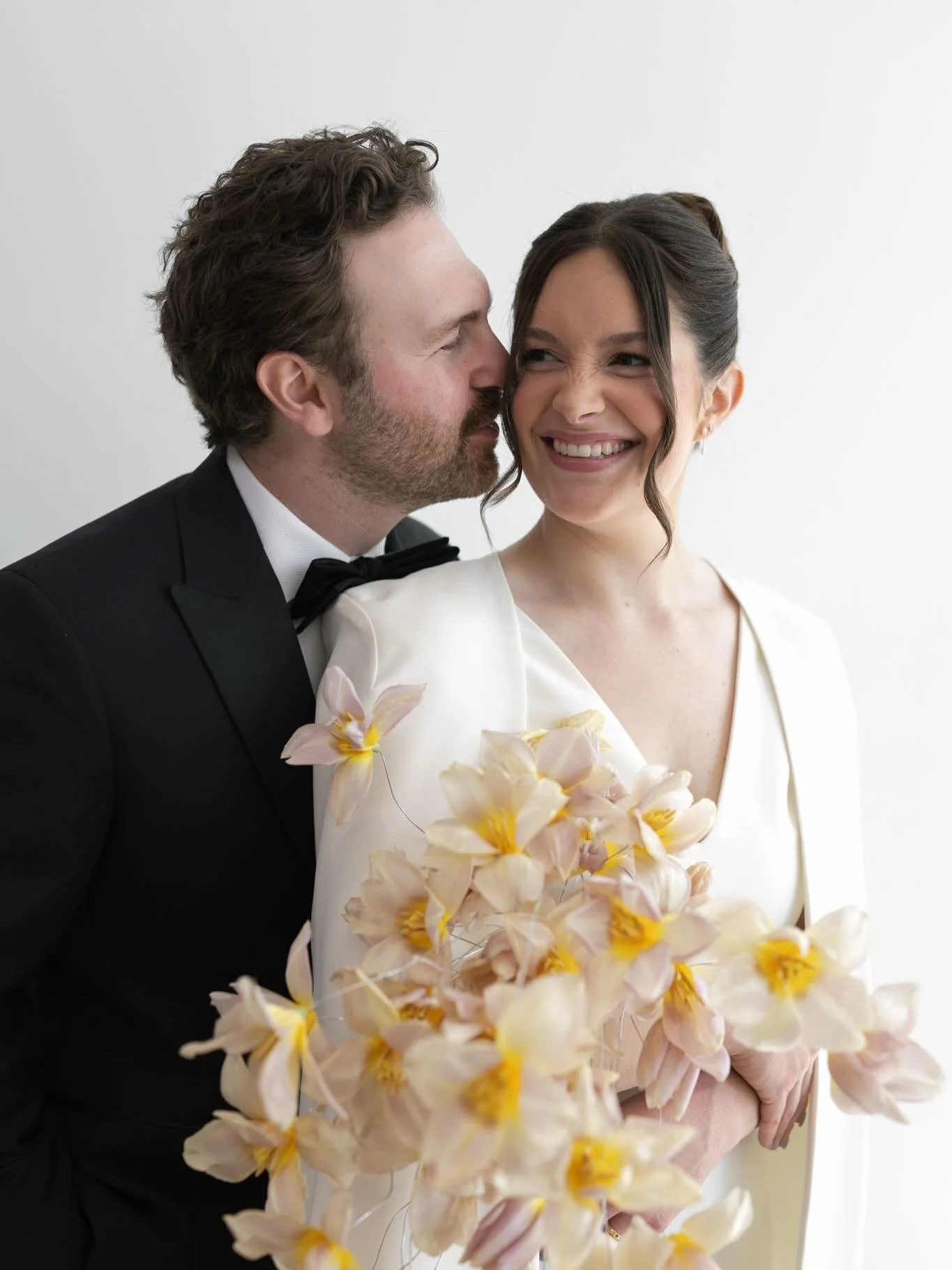 When every single detail is pure perfection ✨

A clean structured bun was the perfect style to complete Emma&rsquo;s bridal look 😍😍😍

Photo @stephaniewolfphotos
Planner @devascosdaughtersdesign
Venue @thewhimevents 
Floral @studiofleurette
Makeup 