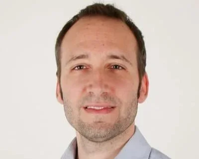 English-speaking psychologist in Madrid.