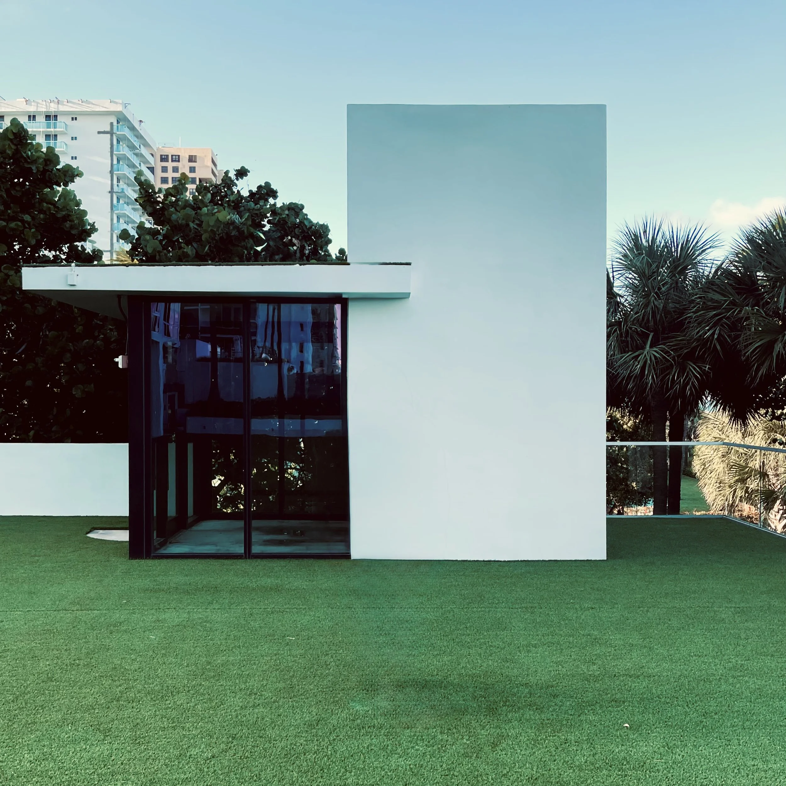 Art Deco South Beach Alberto Marzan.jpeg