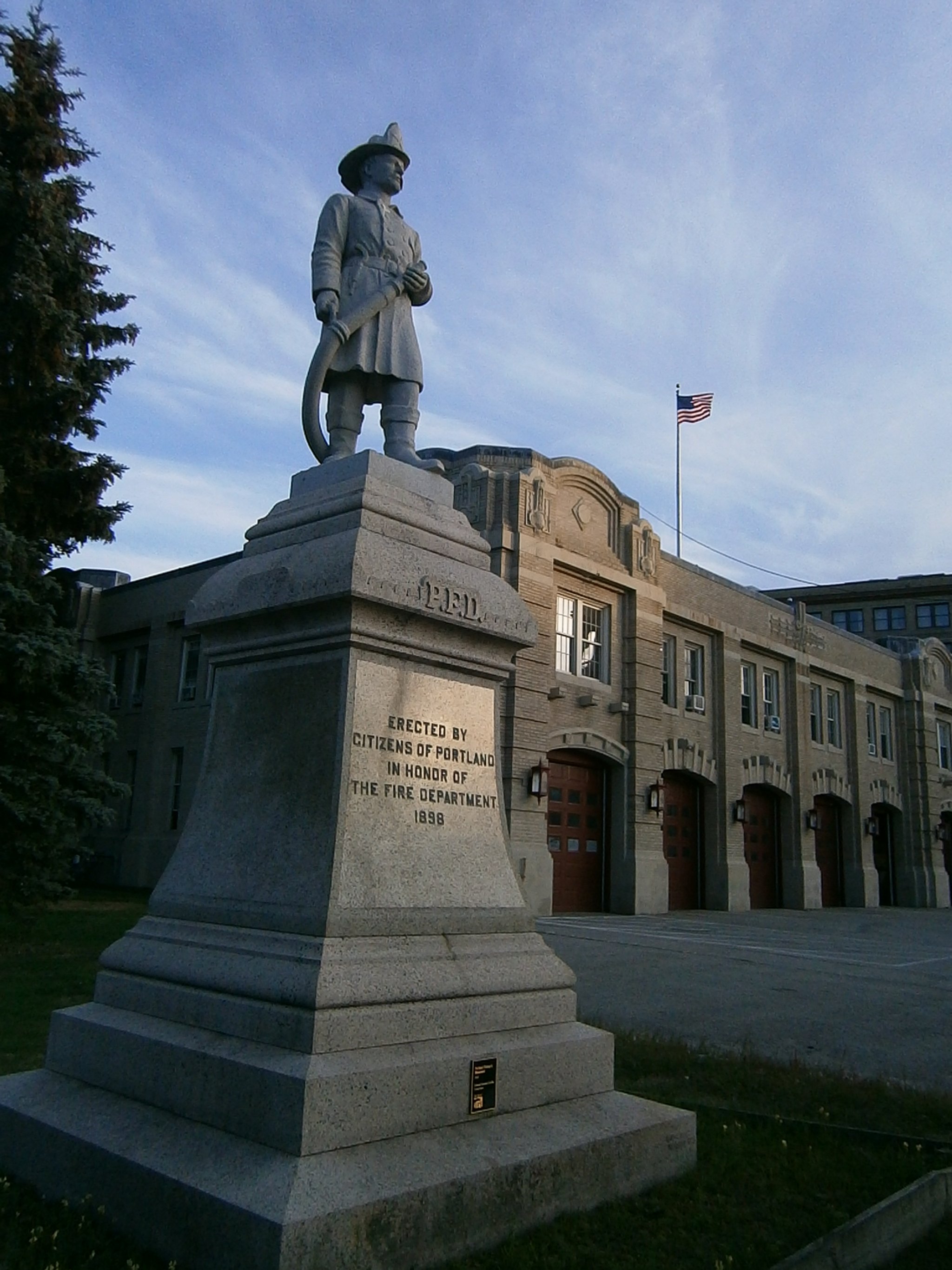 001 - Fireman Statue.JPG