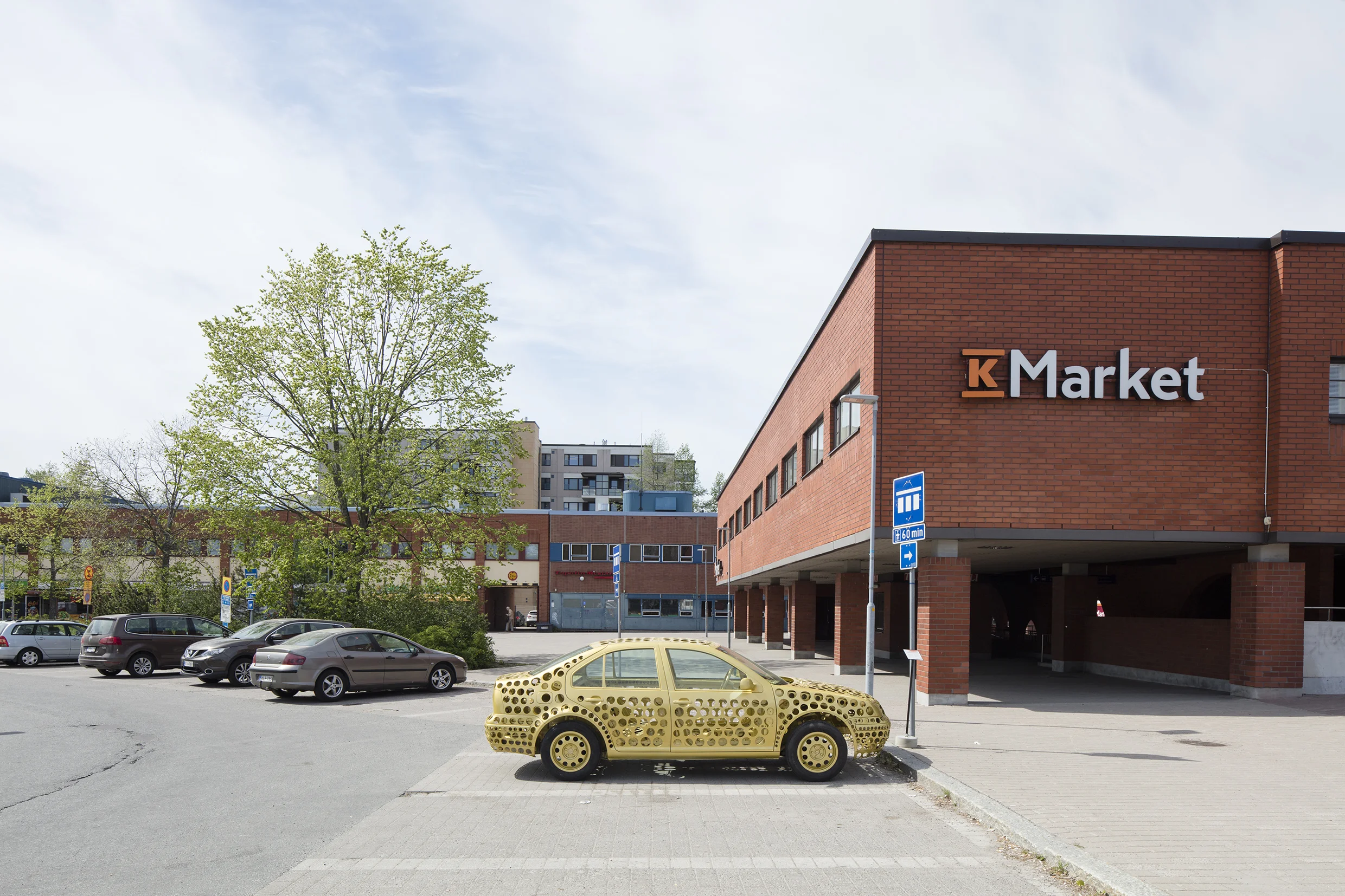 Anna-Kaisa Ant-Wuorinen_ Autokulta, kuva_ Jussi Tiainen.jpg