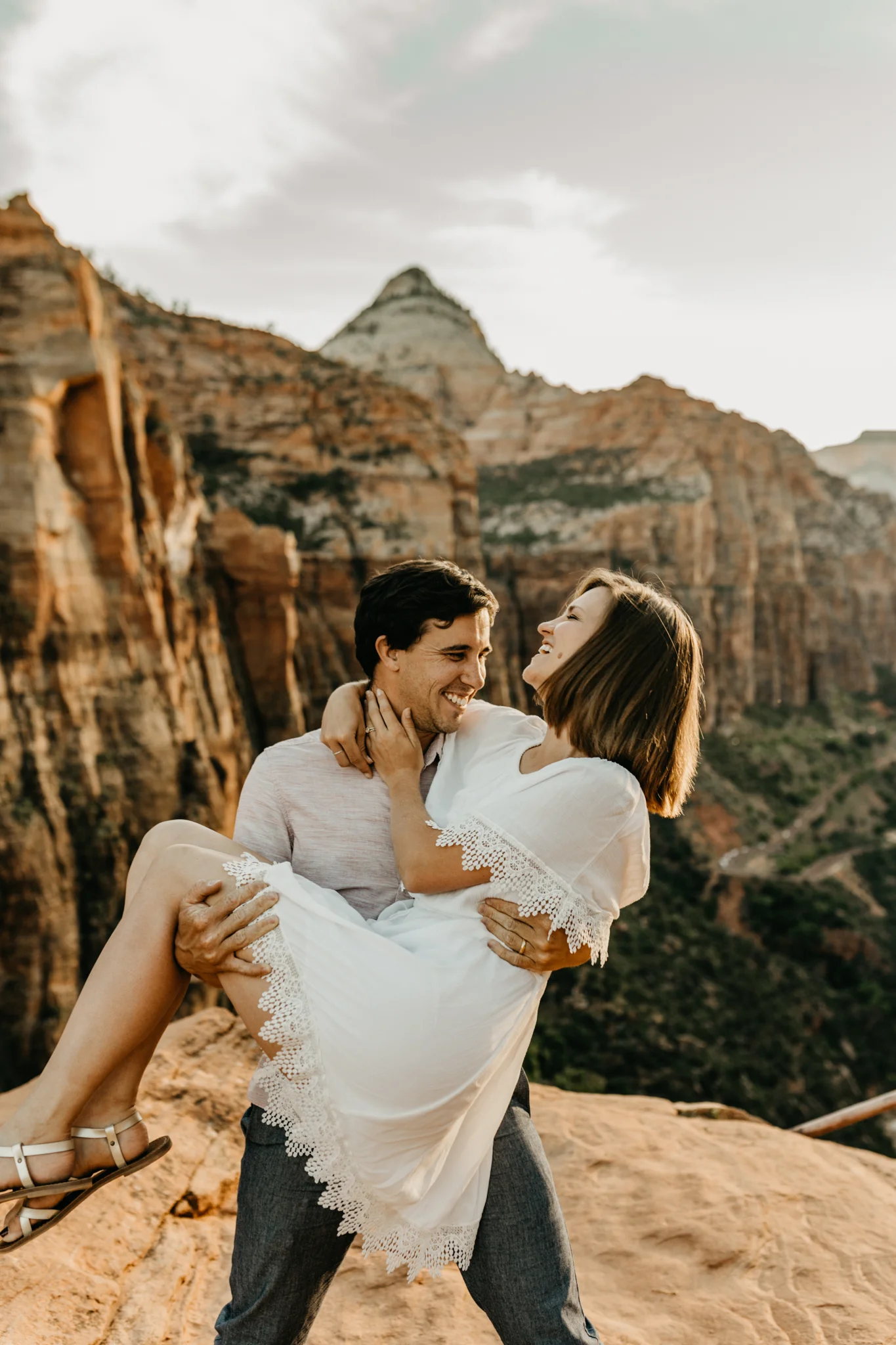 Abby&Austin-Engagement-shoot-Zion-National-Park-8275.jpg