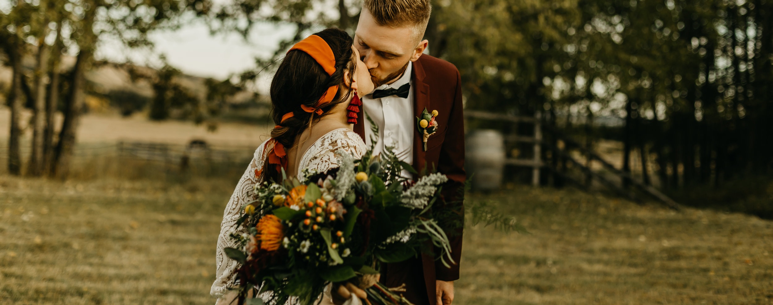 Elopement-photographer-Alberta-14.jpg