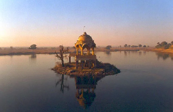 India 08