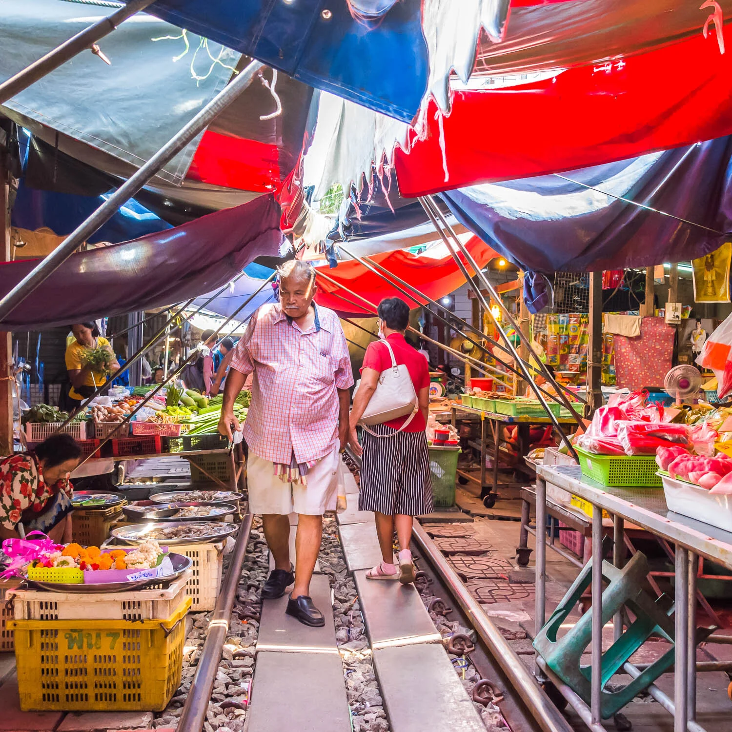 Mae Khlong: A Rewarding Escape from Bangkok