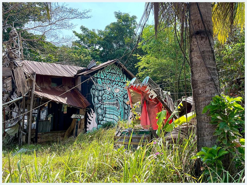 koh-rong-police-beach-dragon-hut-2.jpg