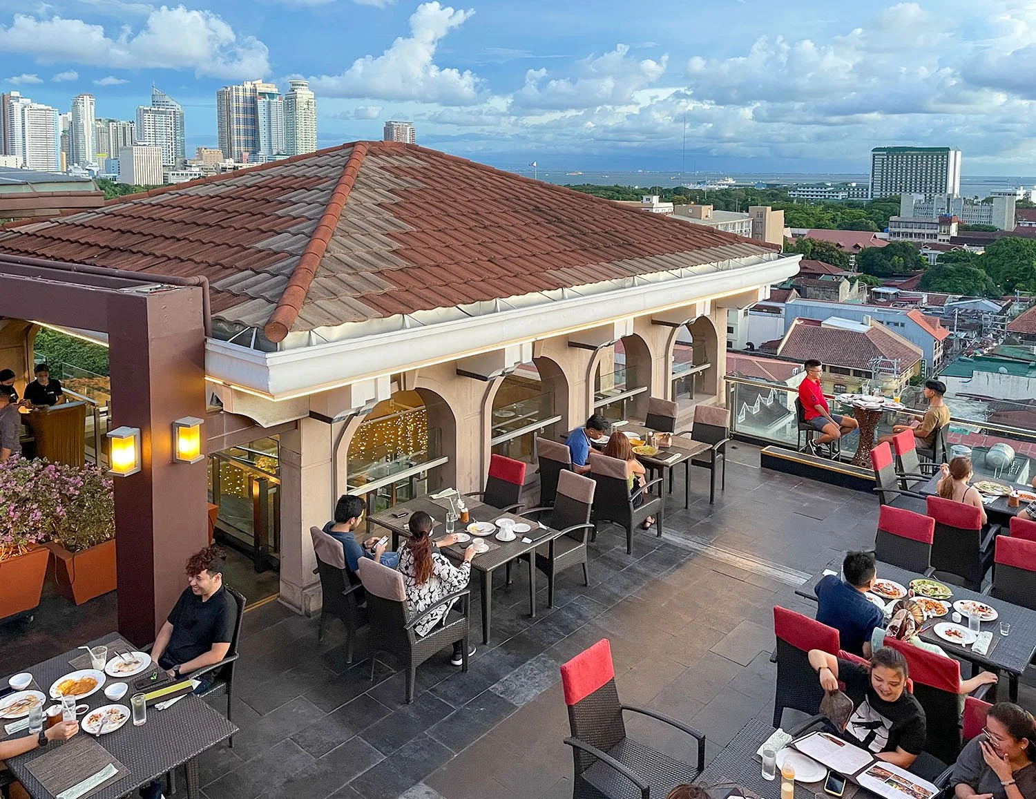 Where to Stay When Visiting Intramuros, Manila — xyzAsia