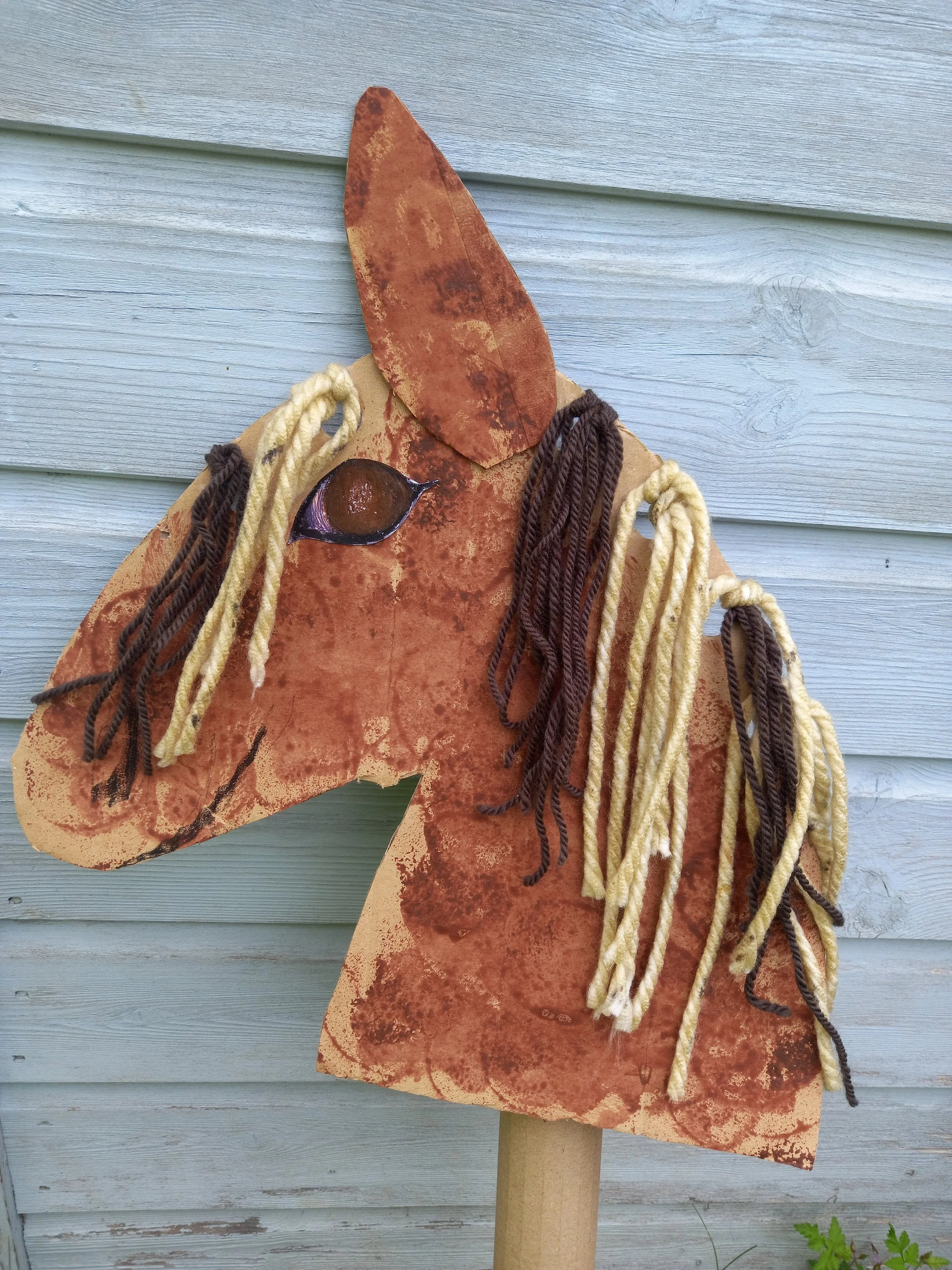 Mini Morris: Icelandic ponies