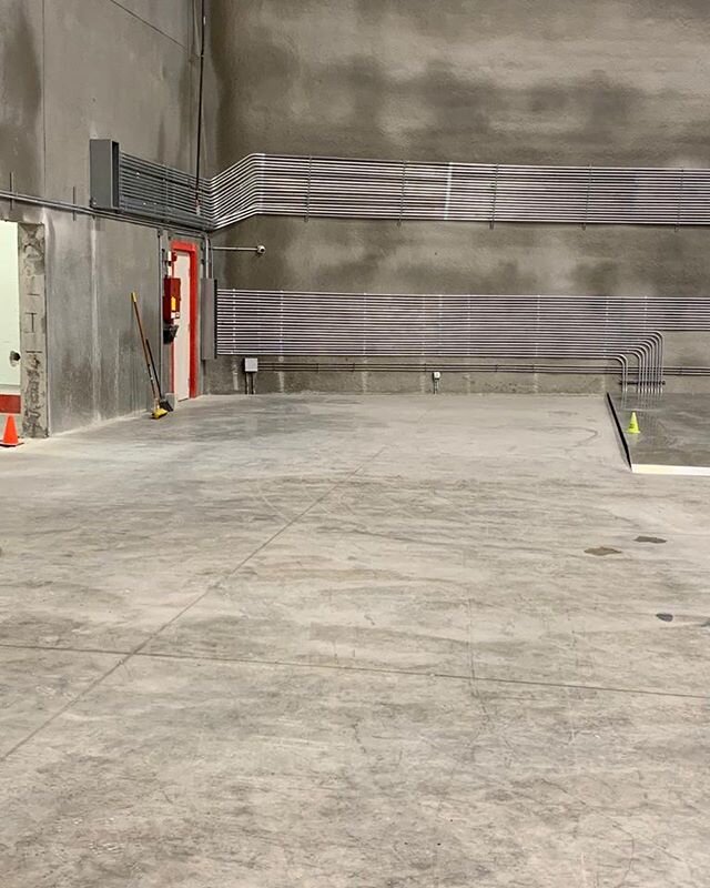 Federal Office buildout phase 1 by the team earlier this month! Great start to 2020!! Stay tuned for progress updates @wnelectrical .
.
.
#wnelectrical #electrical #electricalengineering #electricalcontractor #generalcontractor #quality #electrician 