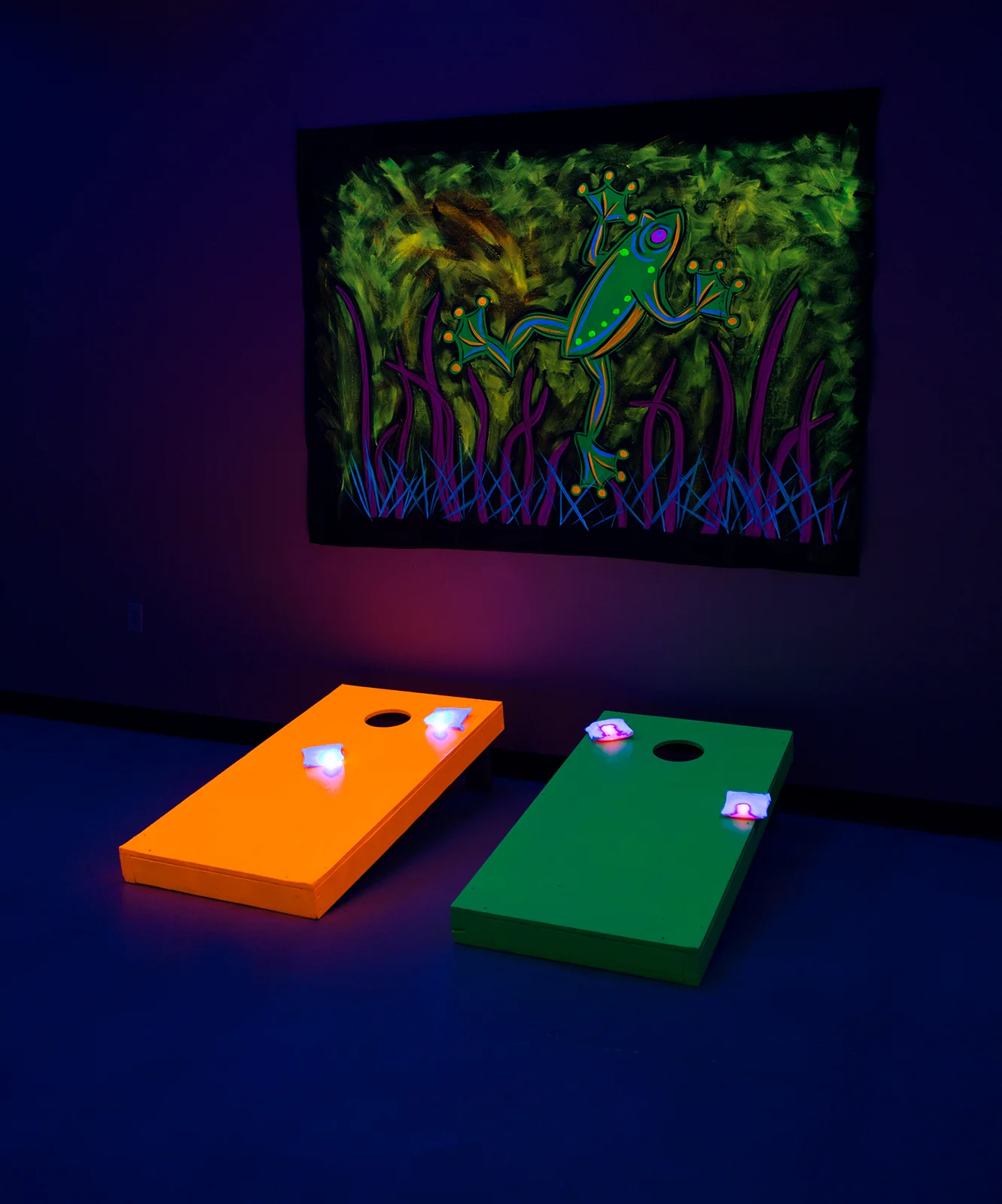 GlowToss_2.jpg