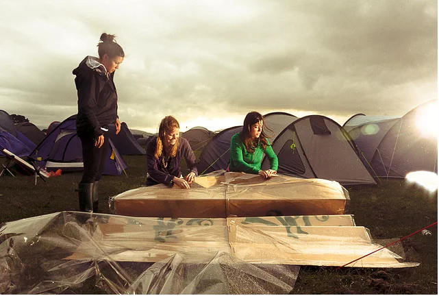 tent14small.jpg