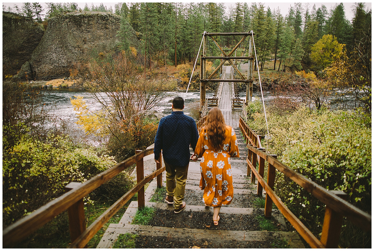 riverside-state-park-bowl-and-pitcher-spokane-engagement_0013.jpg