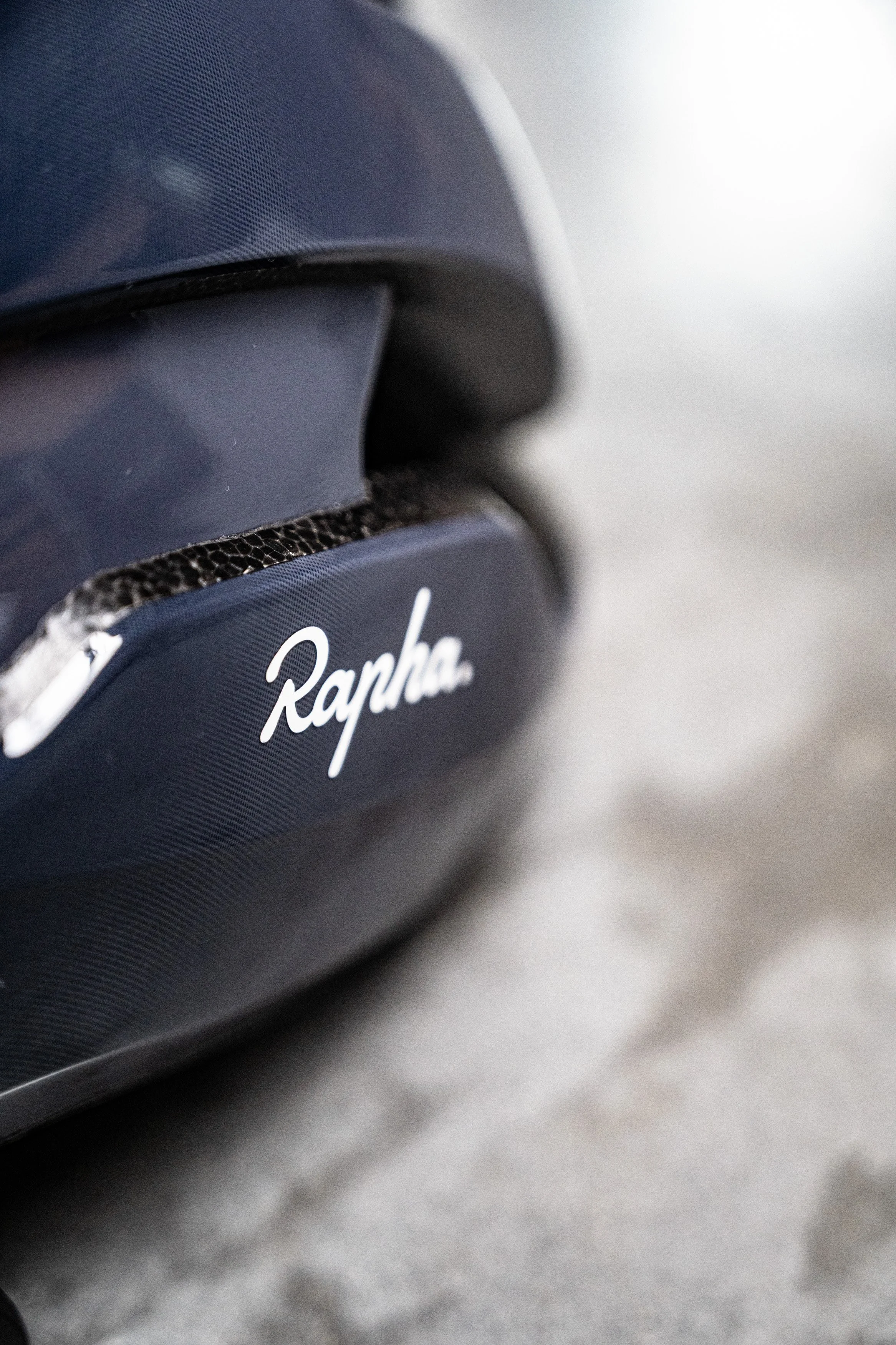 Rapha&nbsp;+ POC Omne&nbsp;Air Mips – een all‑round helm voor gravel en asfalt