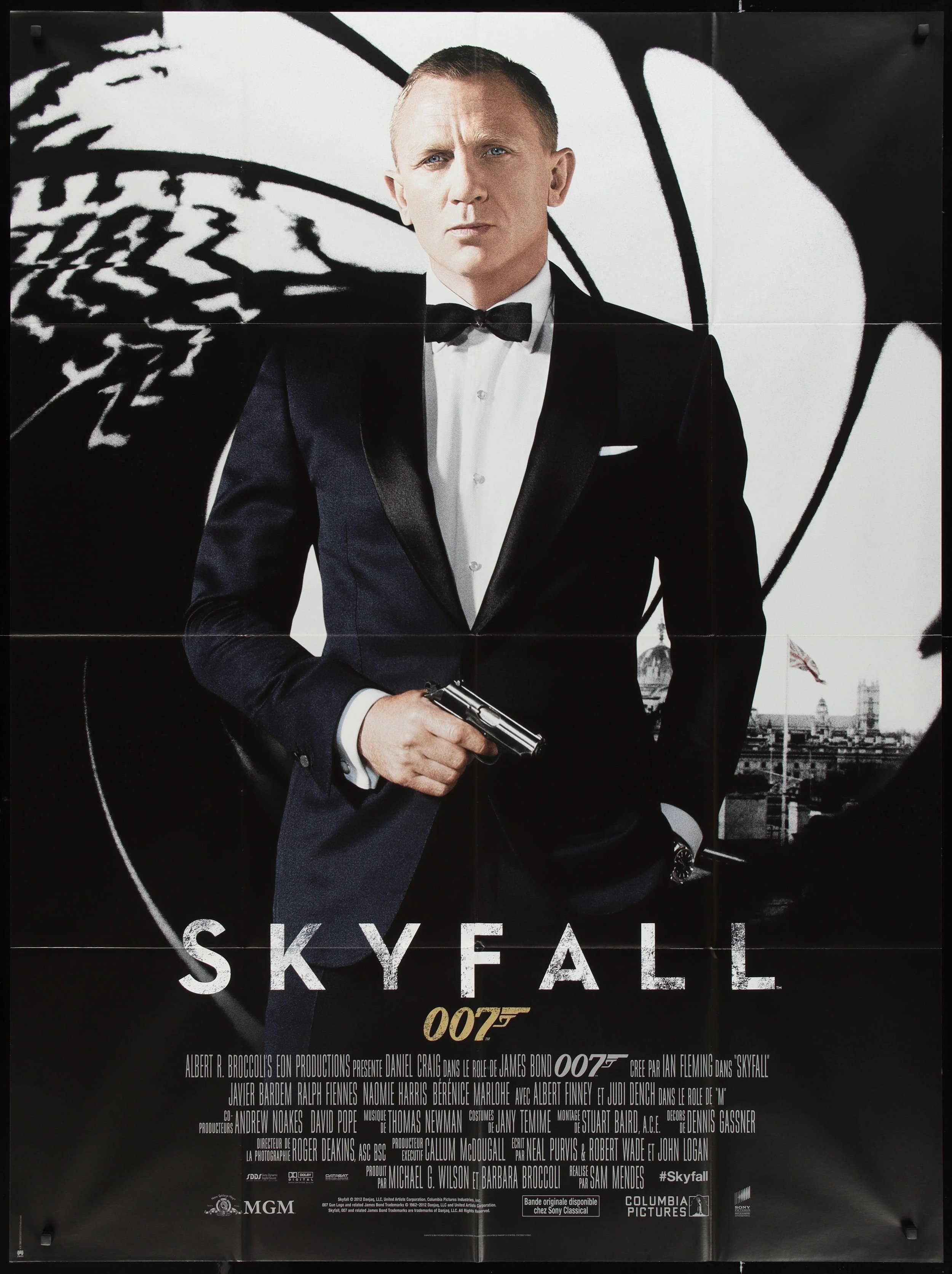 Skyfall-Vintage-Movie-Poster-Original-French-1-panel-47x63-8152.jpg