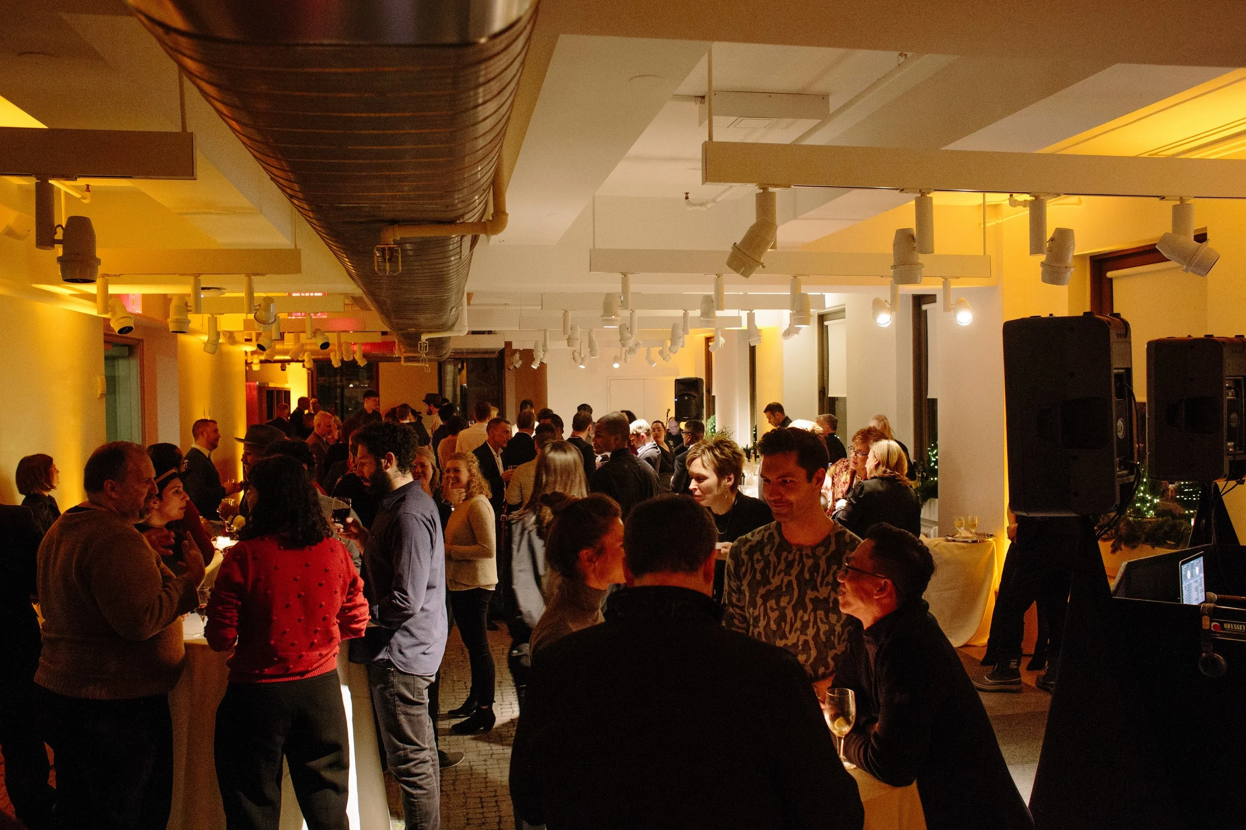 AngelaDatreEvents_InterfaceHolidayParty2017-116.jpg