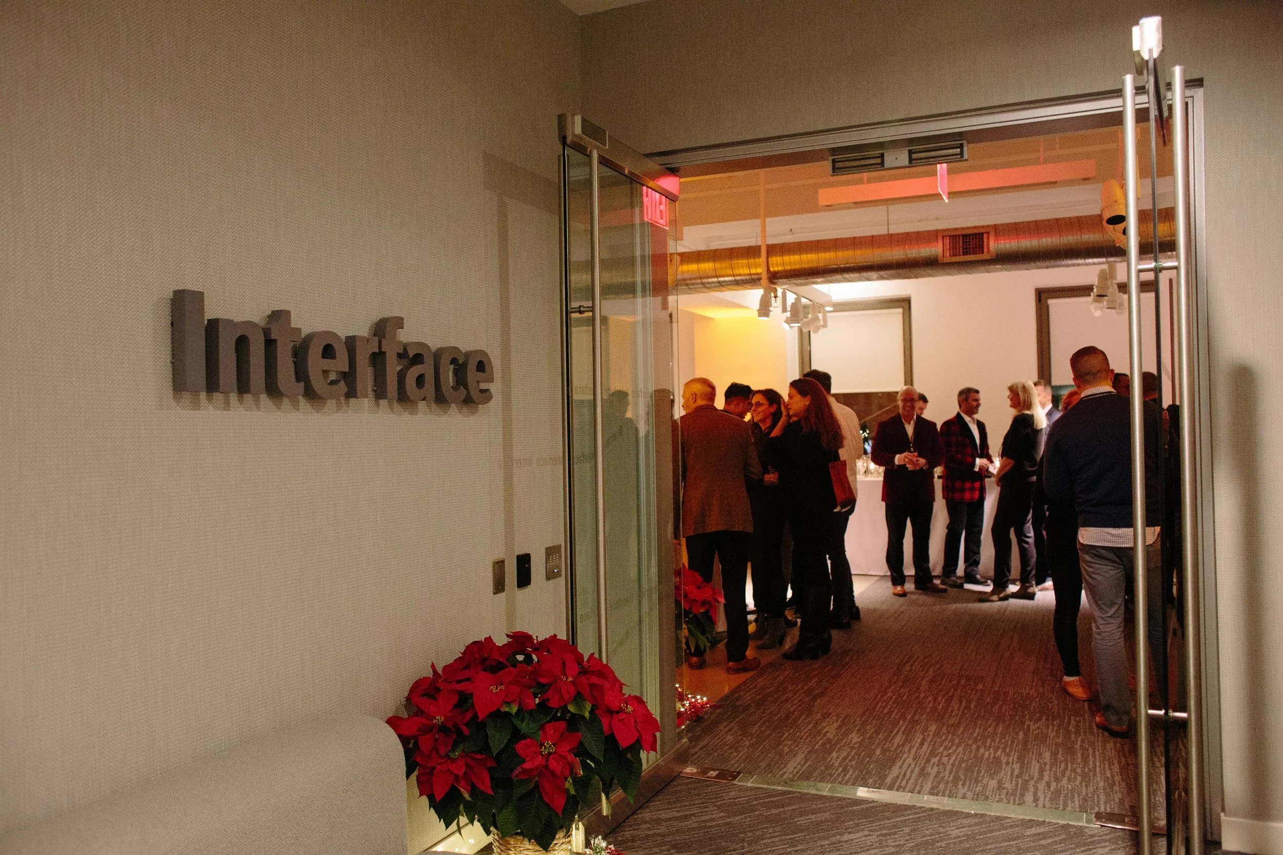 AngelaDatreEvents_InterfaceHolidayParty2017-122.jpg