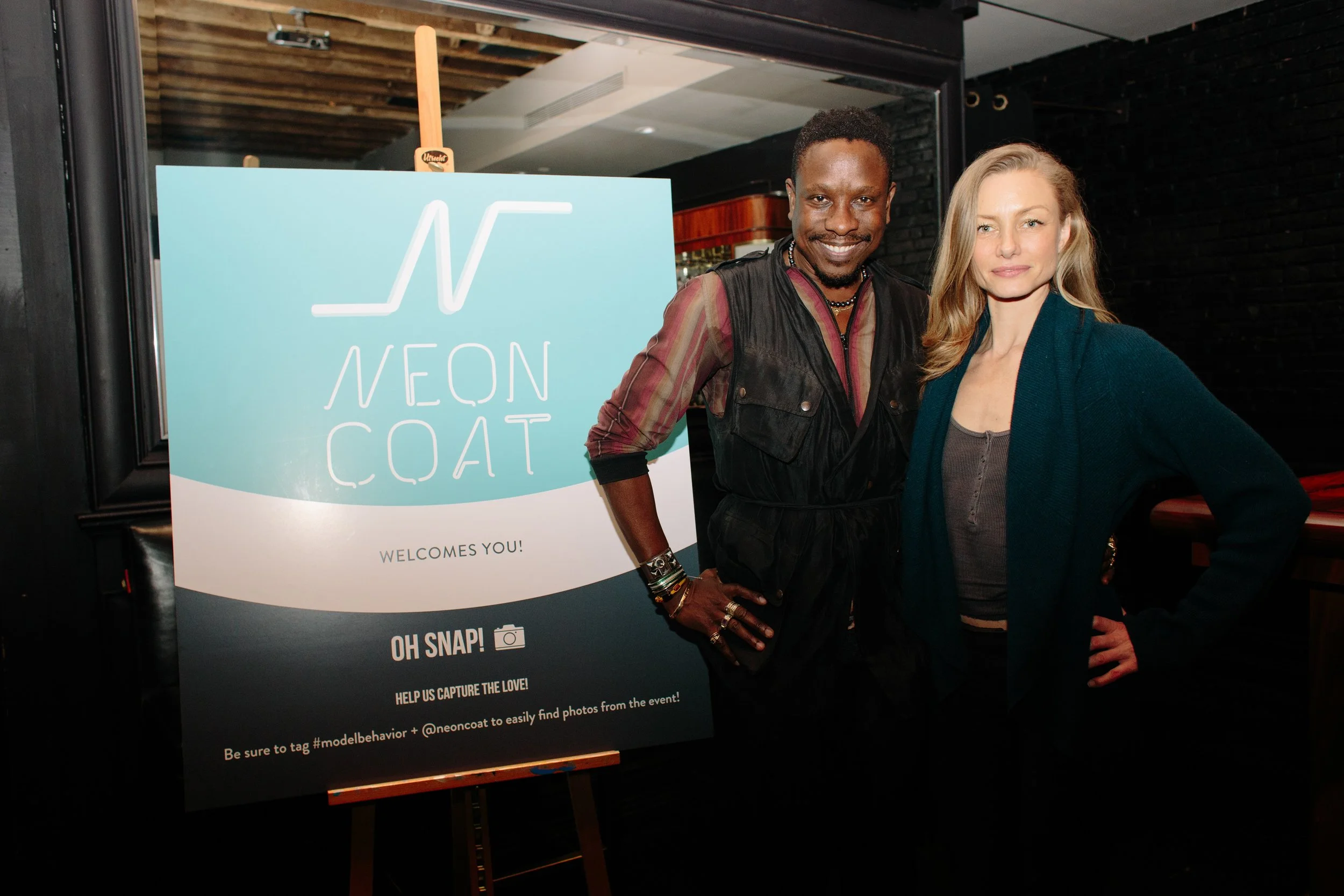 AngelaDatre_NeonCoat_AmericanCut-84.jpg