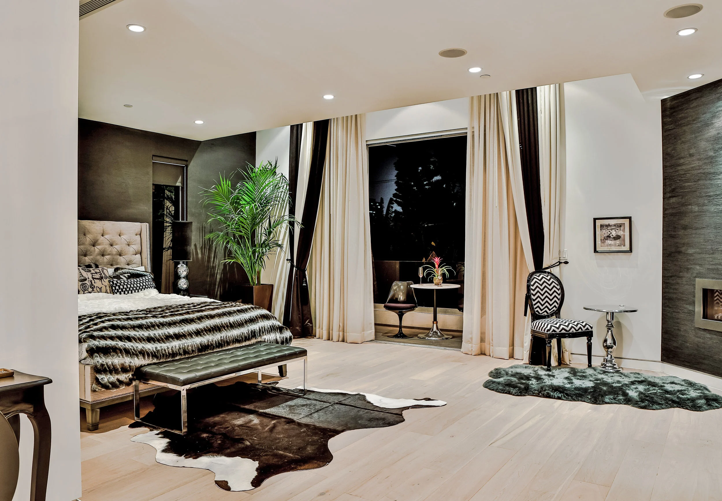 Hancock Park Residence