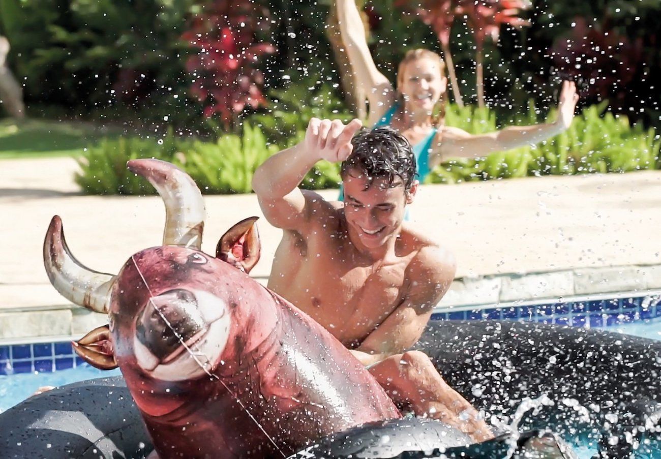 Intex-InflataBULL-Inflatable-Pool-Float-03.jpg