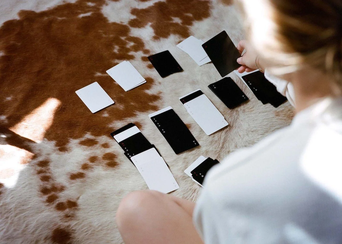Minim-Minimalist-Playing-Cards-2.jpg