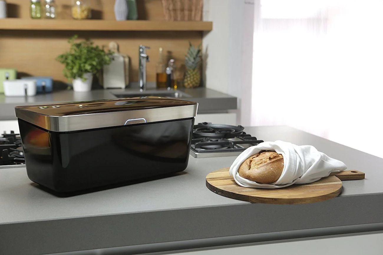 Vacuvita-Home-Base-Food-Storage-Vacuum-04.jpg