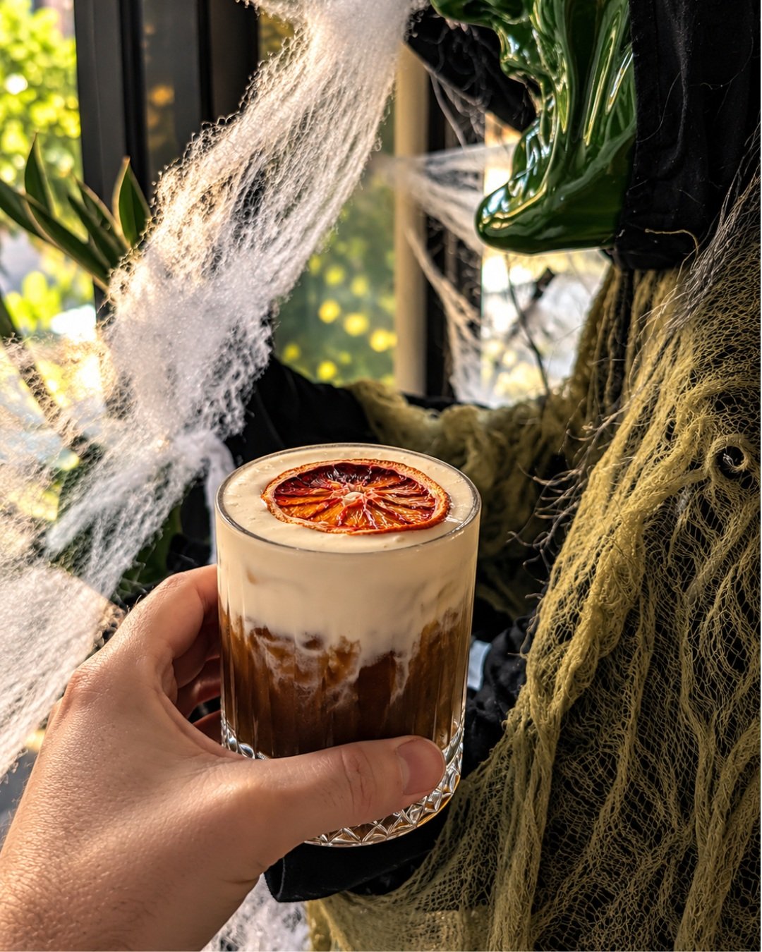 Spooky season is officially served. 🕸️☕️ Introducing the PUMPKIN AFTER DARK.

We&rsquo;ve crafted the ultimate Halloween treat: our signature iced batch brew perfectly balanced with a rich pumpkin pie cold foam, warming spices, and a slice of dehydr