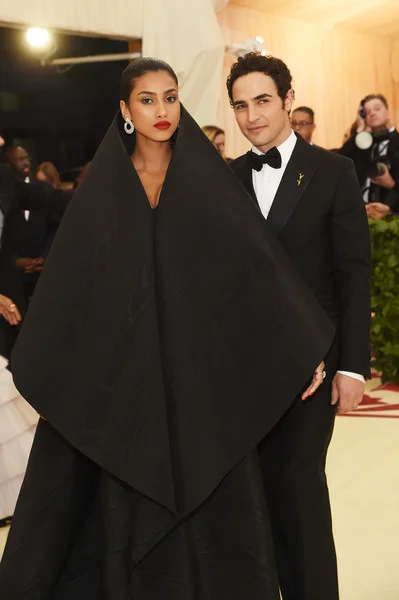 Imaan+Hammam+Heavenly+Bodies+Fashion+Catholic+Vx8FMg_FeWol.jpg