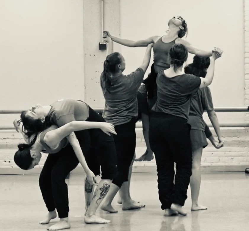A few stunning rehearsal moments from a story by @patty.smith.585 
Date night tix special ends tonight! 🎟 link in bio
4 performances! December 1, 2 &amp; 3
.
.
Dancers: @taylorweeeee @mollyfdg @200somthinboiledeggs @vapta2020 @charlotteebray @_sophi