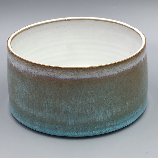 Large bowl with fast cooled chun and pale blue glaze

#clay #pottery #handmade #ceramics #ceramicart #wheelthrown #ceramicart #contemporaryceramics #instaceramics #theclaystudiophl  #chuckmorrisceramics