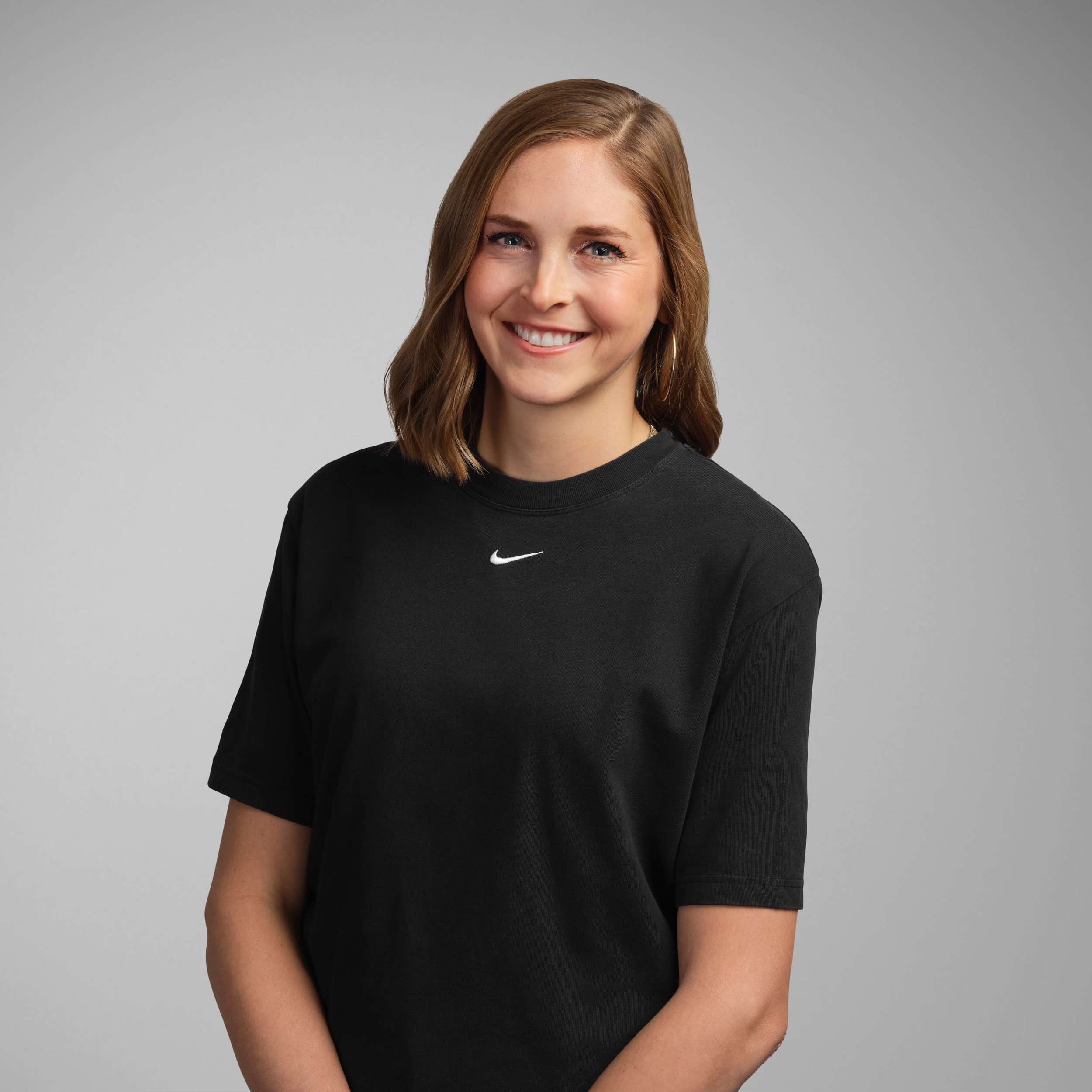 Nike-Headshots_Rd9_Elyse-Hight_1595-1x1.jpg