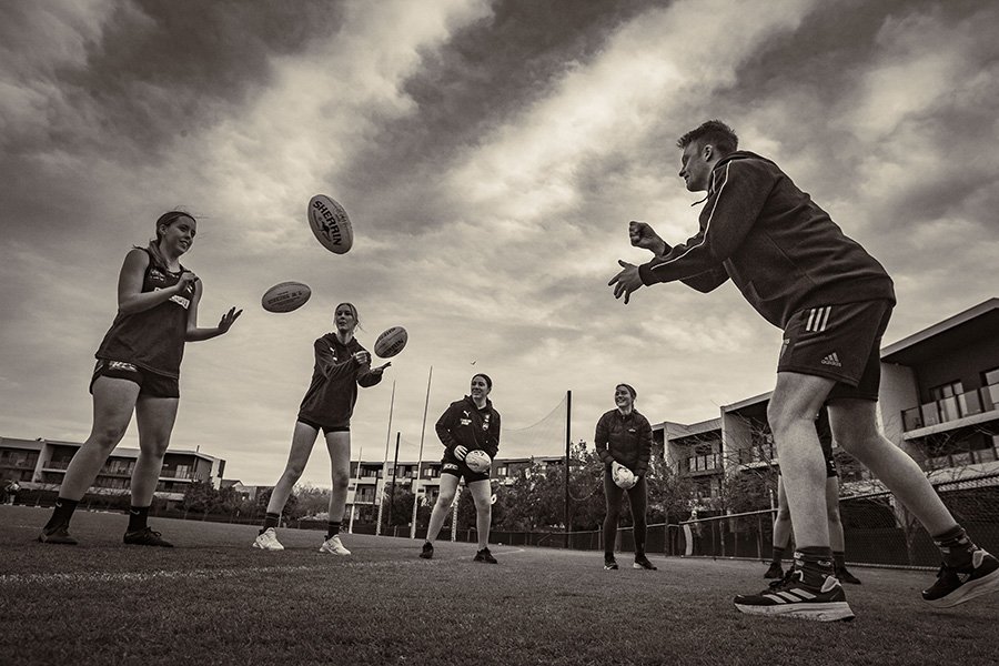 Hawks Training_14-9-22_Lo-Res_Robert_Keeley_©_23.jpg