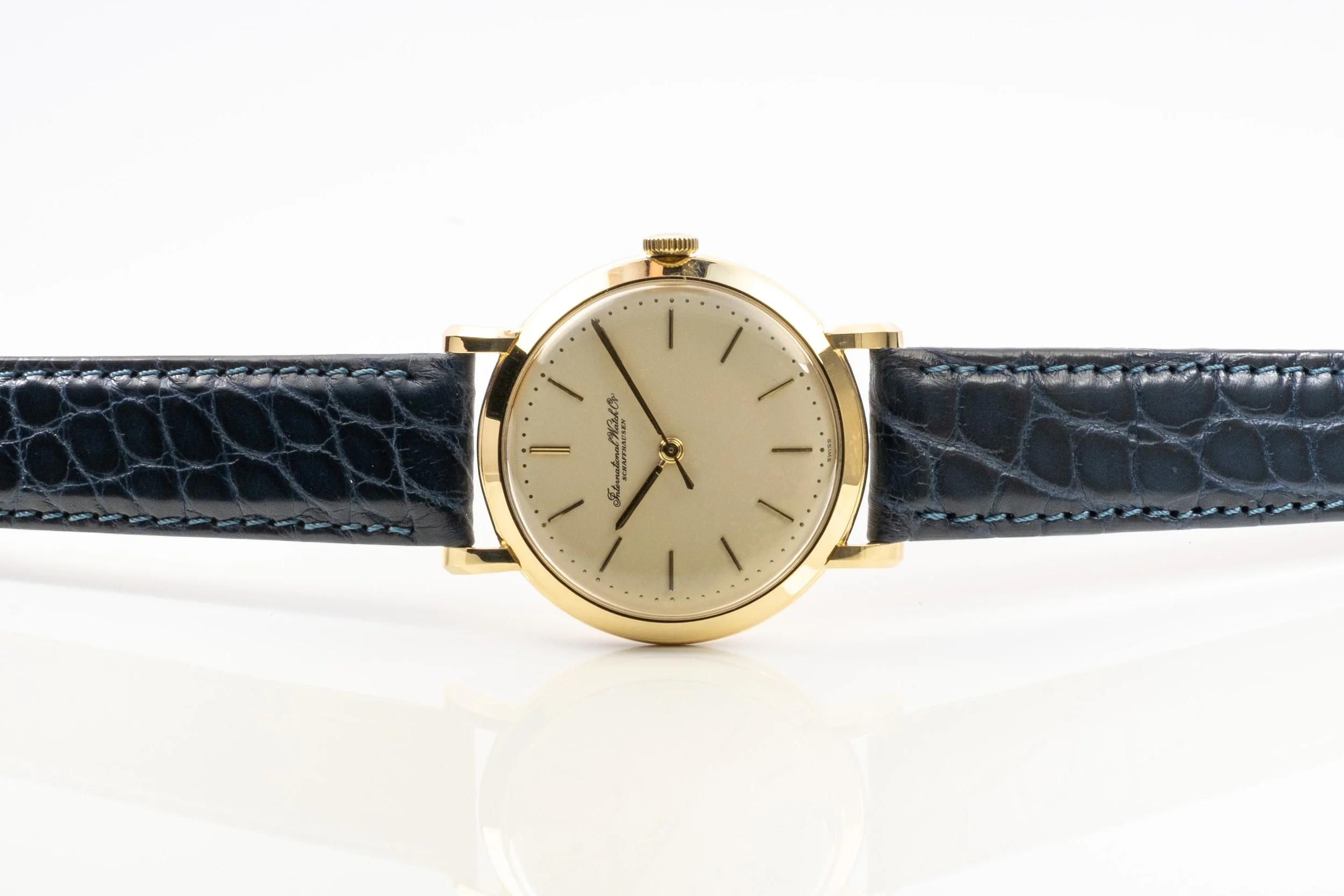 IWC versilbertes Zifferblatt Handaufzug Gelbgold