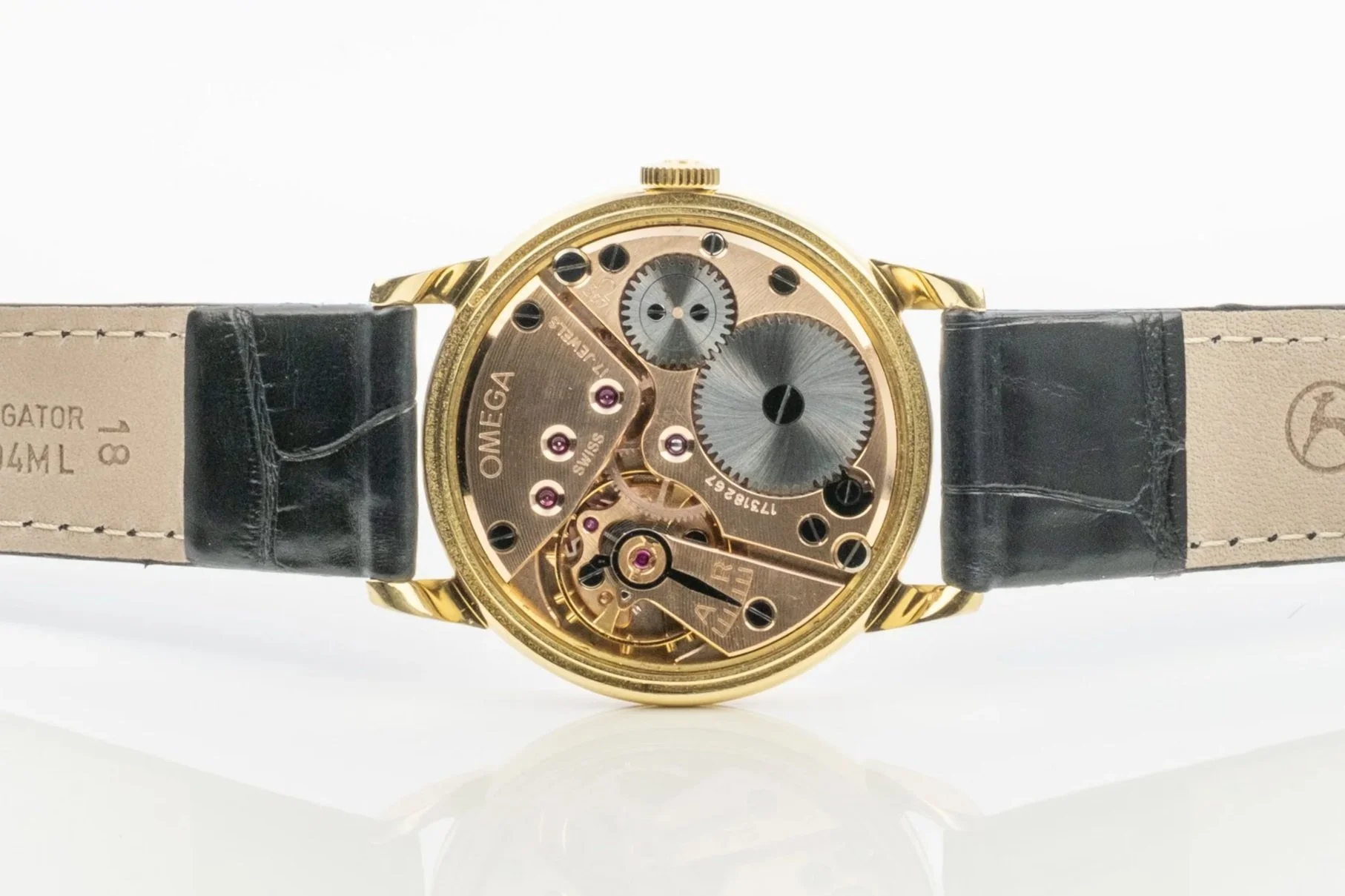 OMEGA+%2522two-tone%2522+markante+Indexe+Handaufzug+Gelbgod+Uhrwerk+2404011.jpg