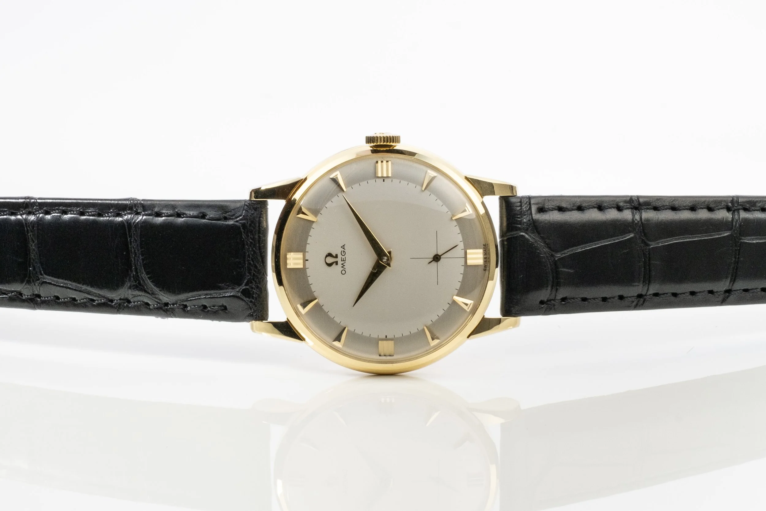 OMEGA "two-tone" markante Indexe Handaufzug Gelbgod 2404011.jpg