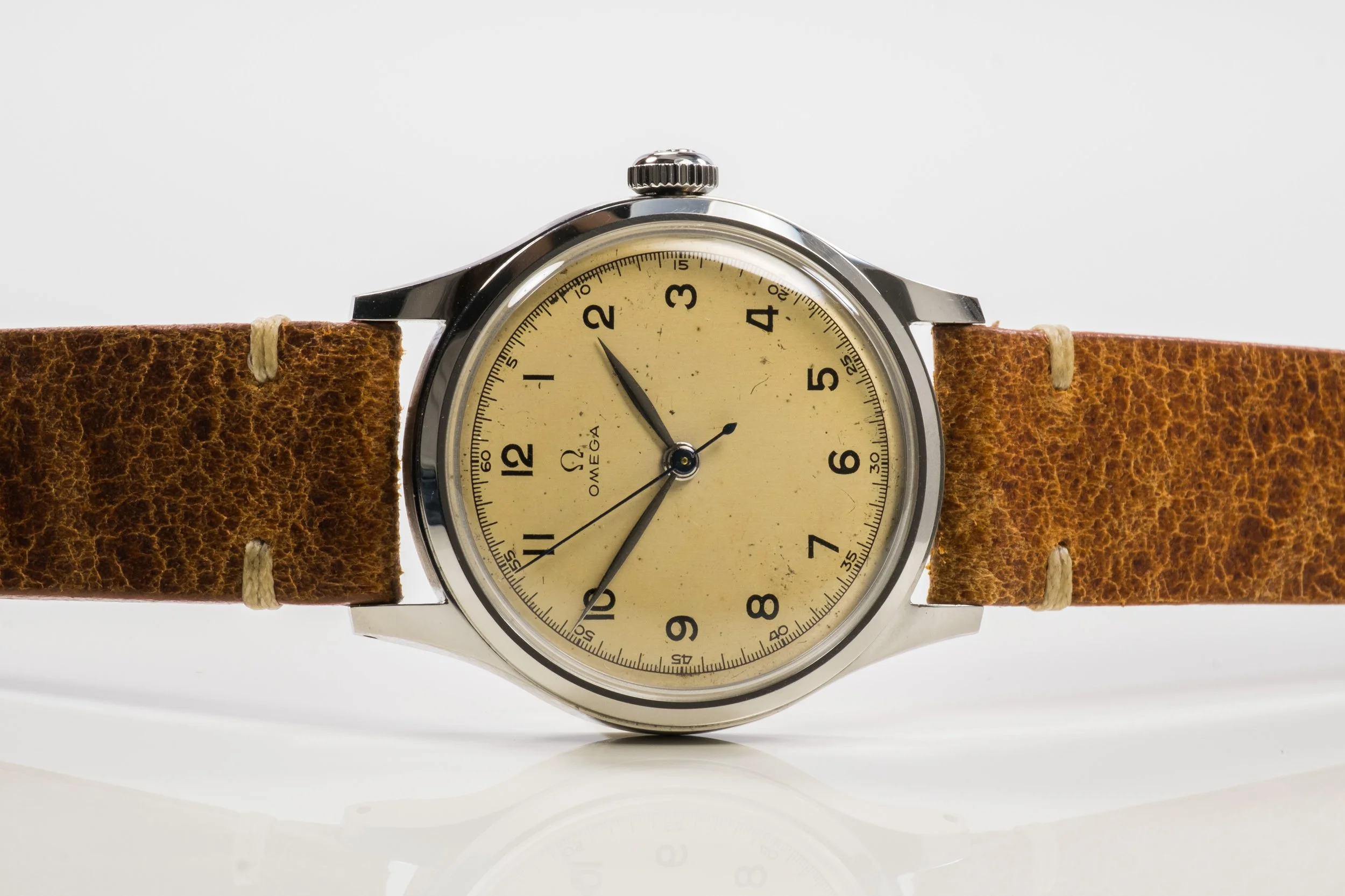 OMEGA Arabische Zahlen mit Zentrumssekunde