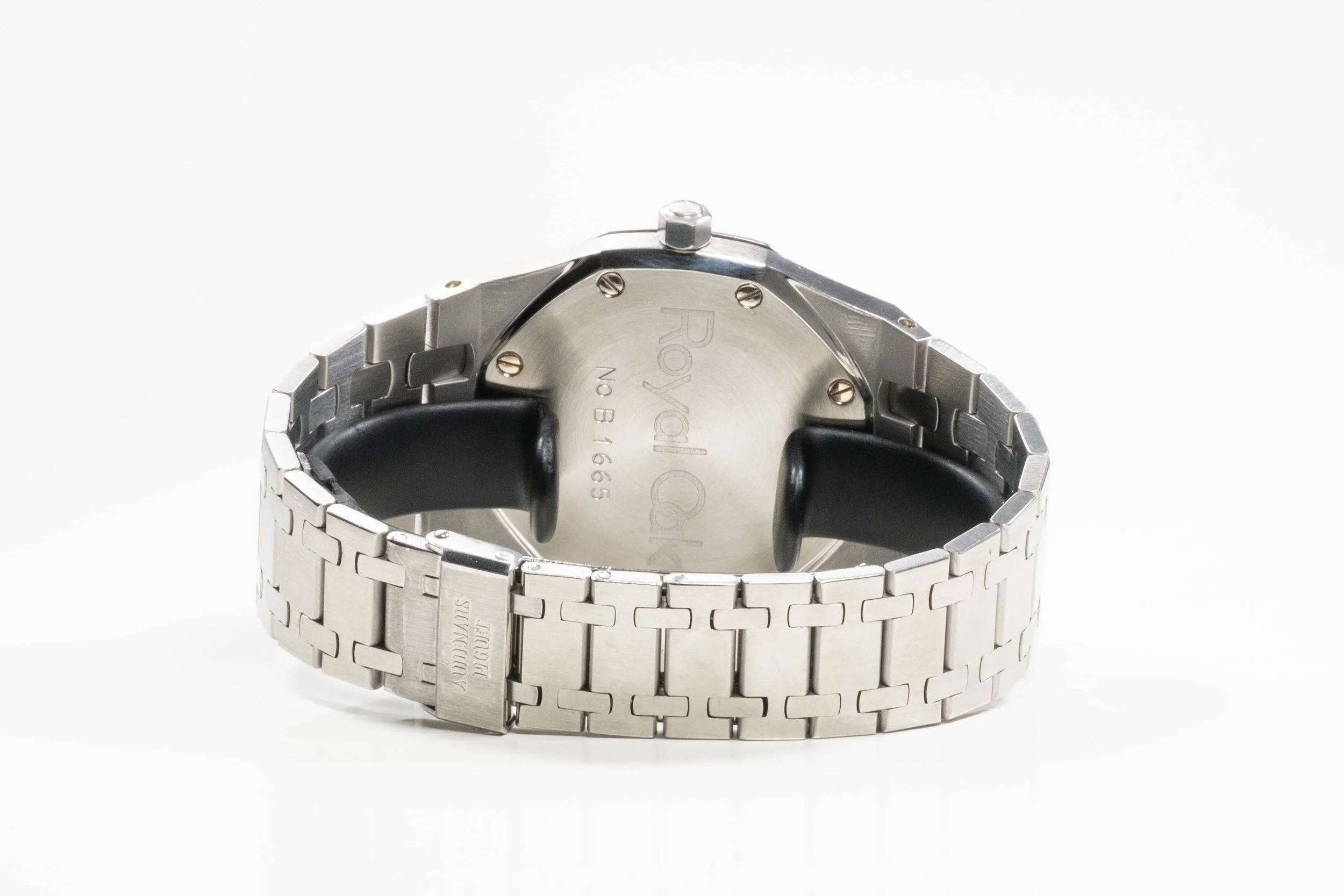 AUDEMARS PIGUET Royal Oak "Jumbo" Automatik Stahl Rückseite K2507001.jpg